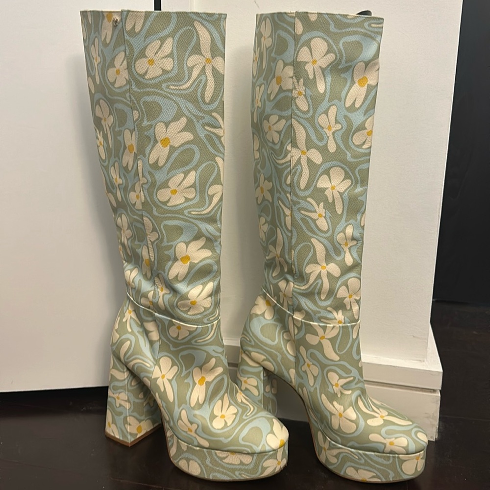 Larroudé Biba Tall Knee High Floral Hippy Disco Boots in Tea Flower Green
